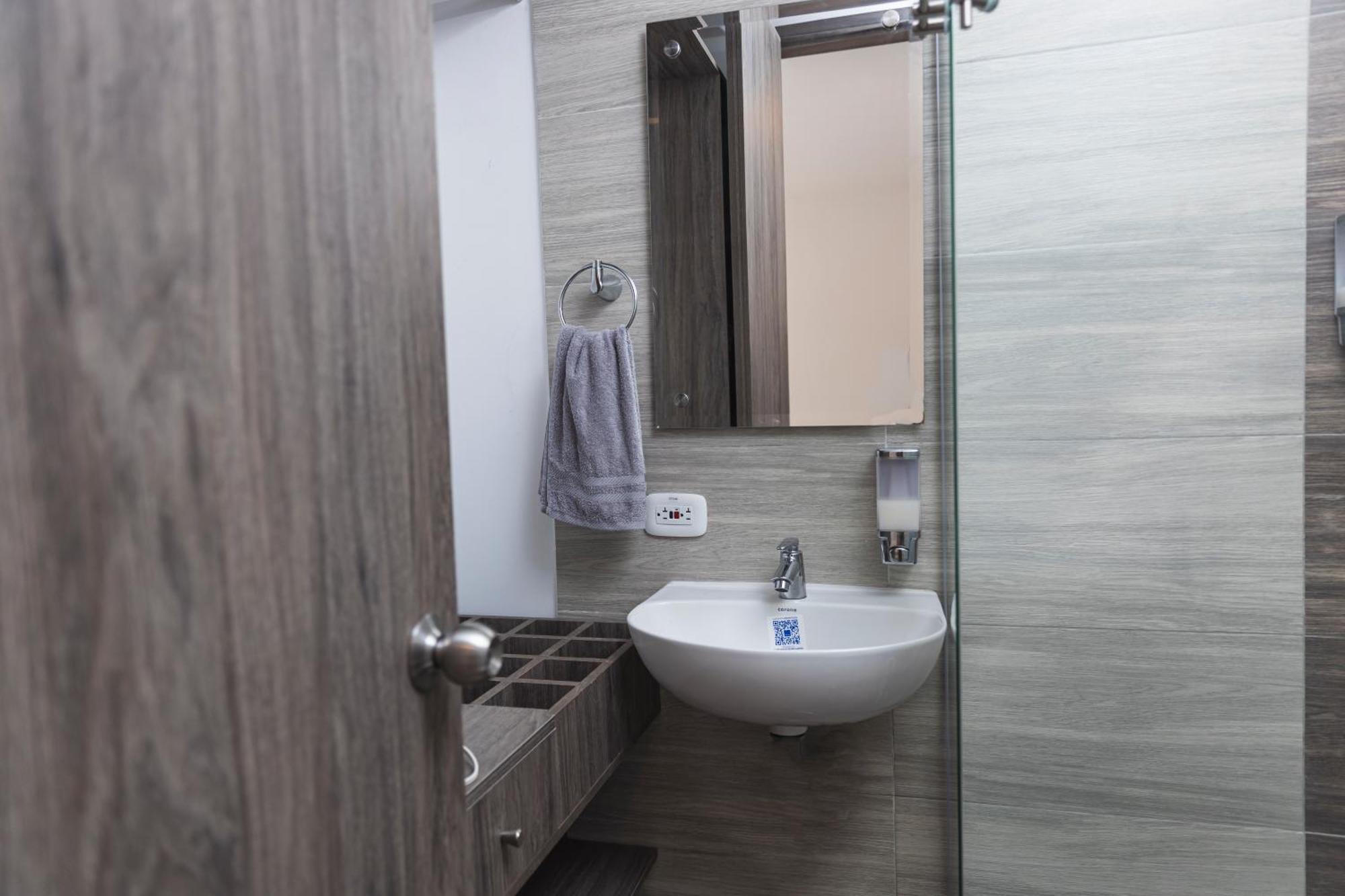 Hotel Boutique Bussines Center Cali Bagian luar foto